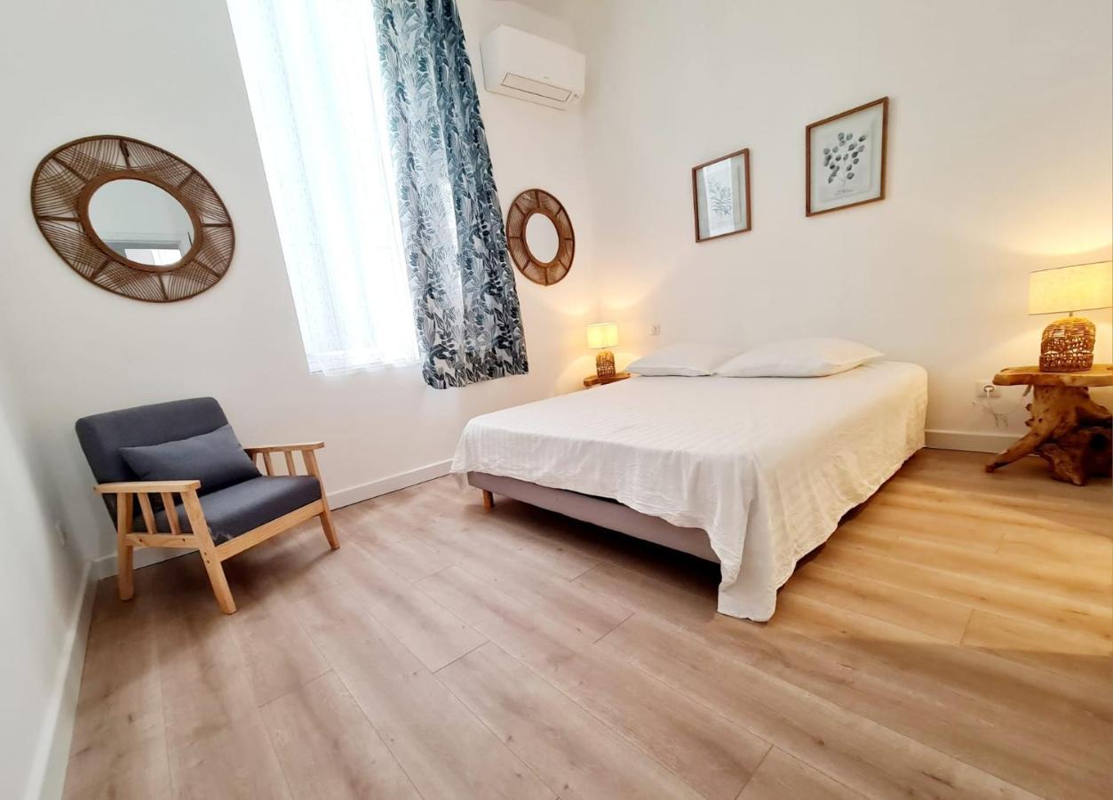 Le Marty 1 Apartment การ์กาซอน ภายนอก รูปภาพ